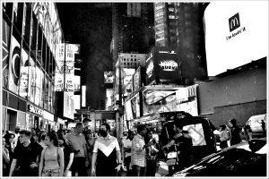 185 Joseph Neuwirth_Night Photography SALON MONOCHROME_Manhattan_Honorable Mention